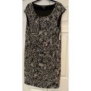 Covington Woman Gray Patterned Knee Length Dress Plus‎ Size 24W New with Tags